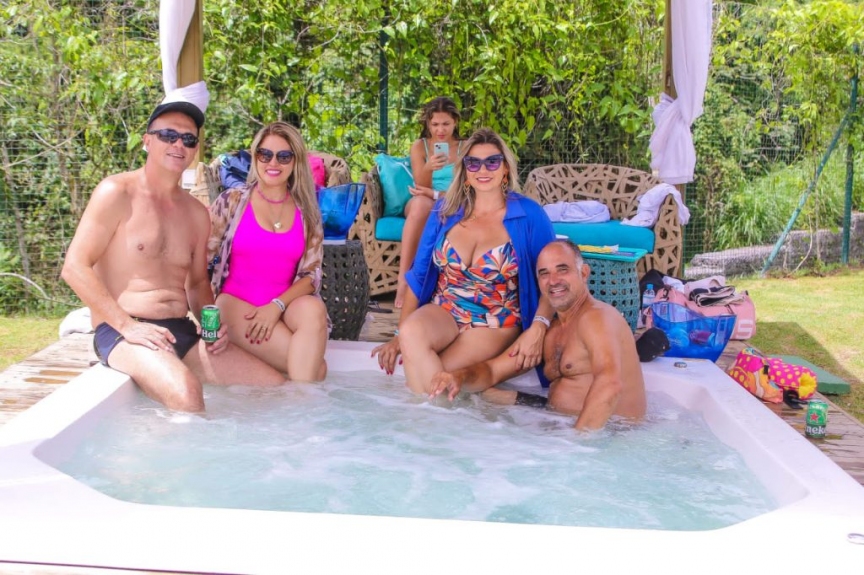 Wet’n Wild celebra 25 anos com a presença da Aqualax, parceira do Lagoon Beach Club